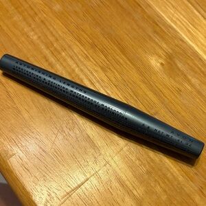 Avon Astonishing Lengths Waterproof Mascara in Black